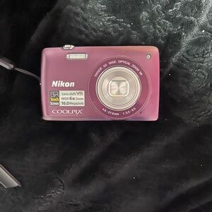 Nikon COOLPIX Pink Digital Camera